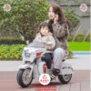 Xe-mo-to-canh-sat-Police-tre-em-R-1800-GS-01 copy