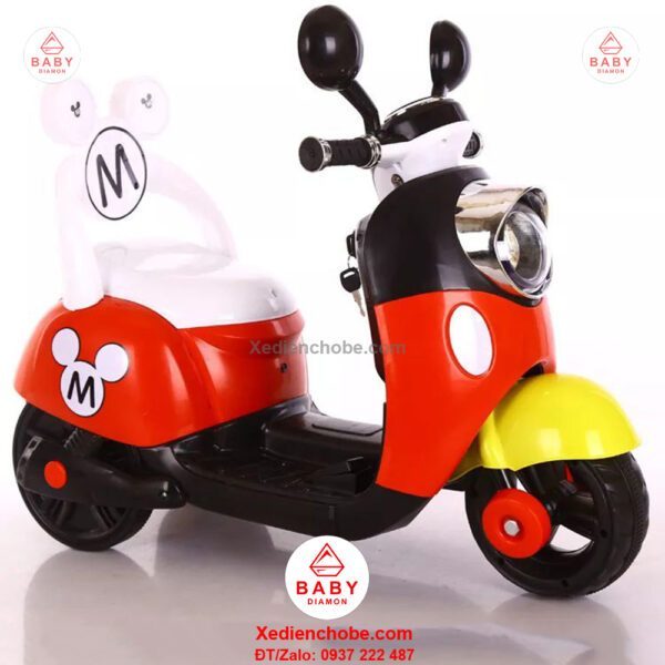 Xe máy điện trẻ em Vespa chuột Mickey HLW 6688 có điều khiển từ xa
