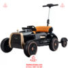 Xe-dien-tre-em-co-be-keo-phia-sau-YT-1288-me-va-be-cung-choi-14