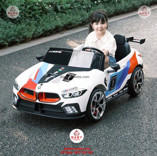 Xe điện cho bé BMW M8 GTE bản quyền, 2 chỗ ngồi, WMT 1600, 1-8 tuổi